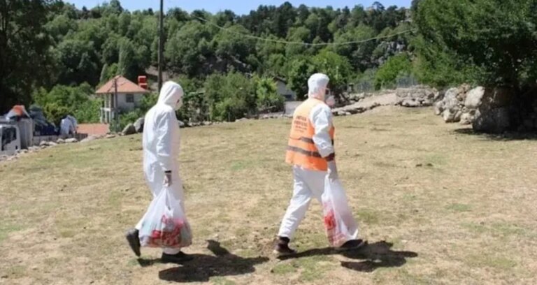 yeni salgin patladi bir ile daha sicradi giris cikislar kapatildi BdPcyi3l