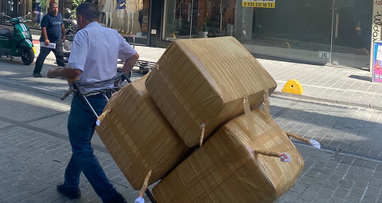 bavulu once savas sonra maliyet vurdu lr6bfp7l