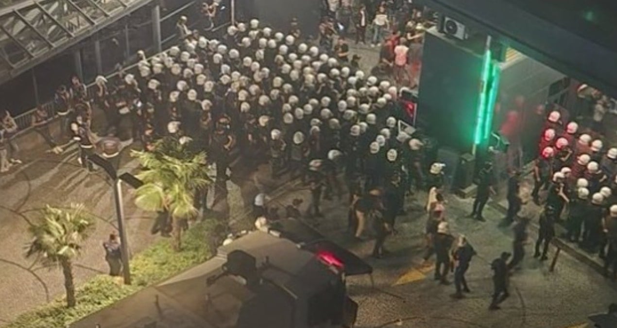 istanbul barosudan polis ablukasi sonrasi sert aciklama ACsKypVW