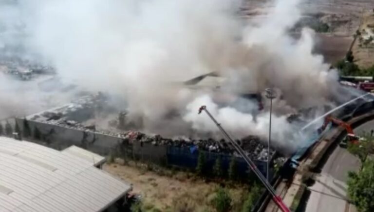 sincan osbde yangin u6i61w5U