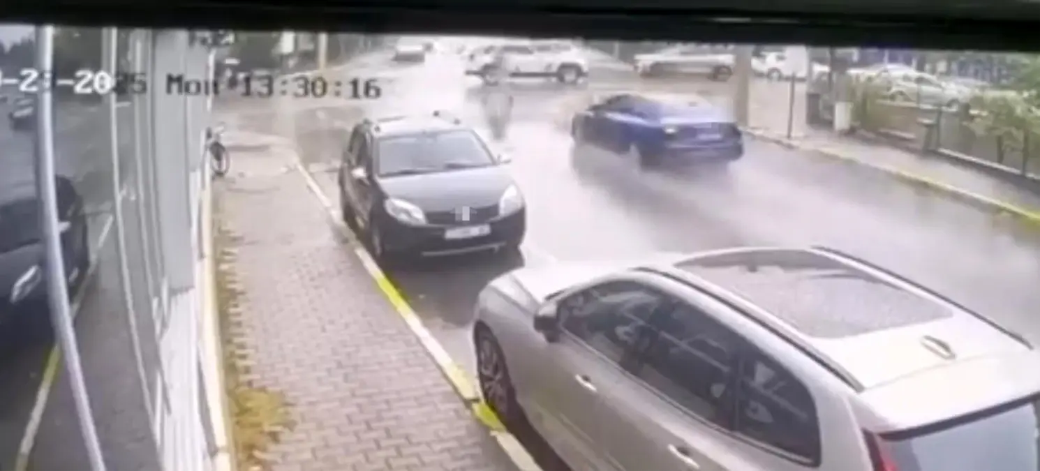 balikesirde polis takibinde kaza 8THKVx2I