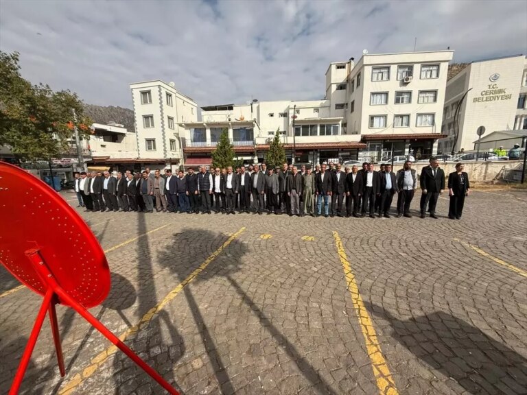 cermikte 19 ekim muhtarlar gunu kutlandi Wb4x22aQ.jpg