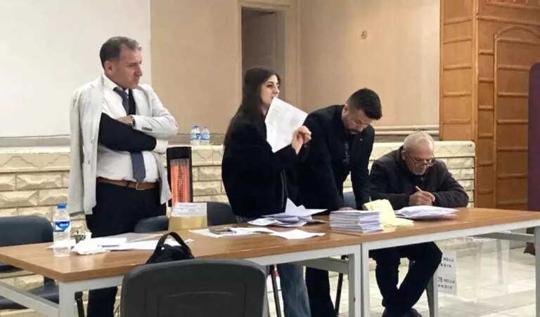 chp bayburtta yeni baskan sercan turker pb5nmq4y.jpg