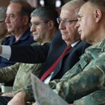 mill savunma bakani guler pkknin basta suriyede olmak uzere tum uzantilari silahlarini teslim etmeli UyHsGzjU