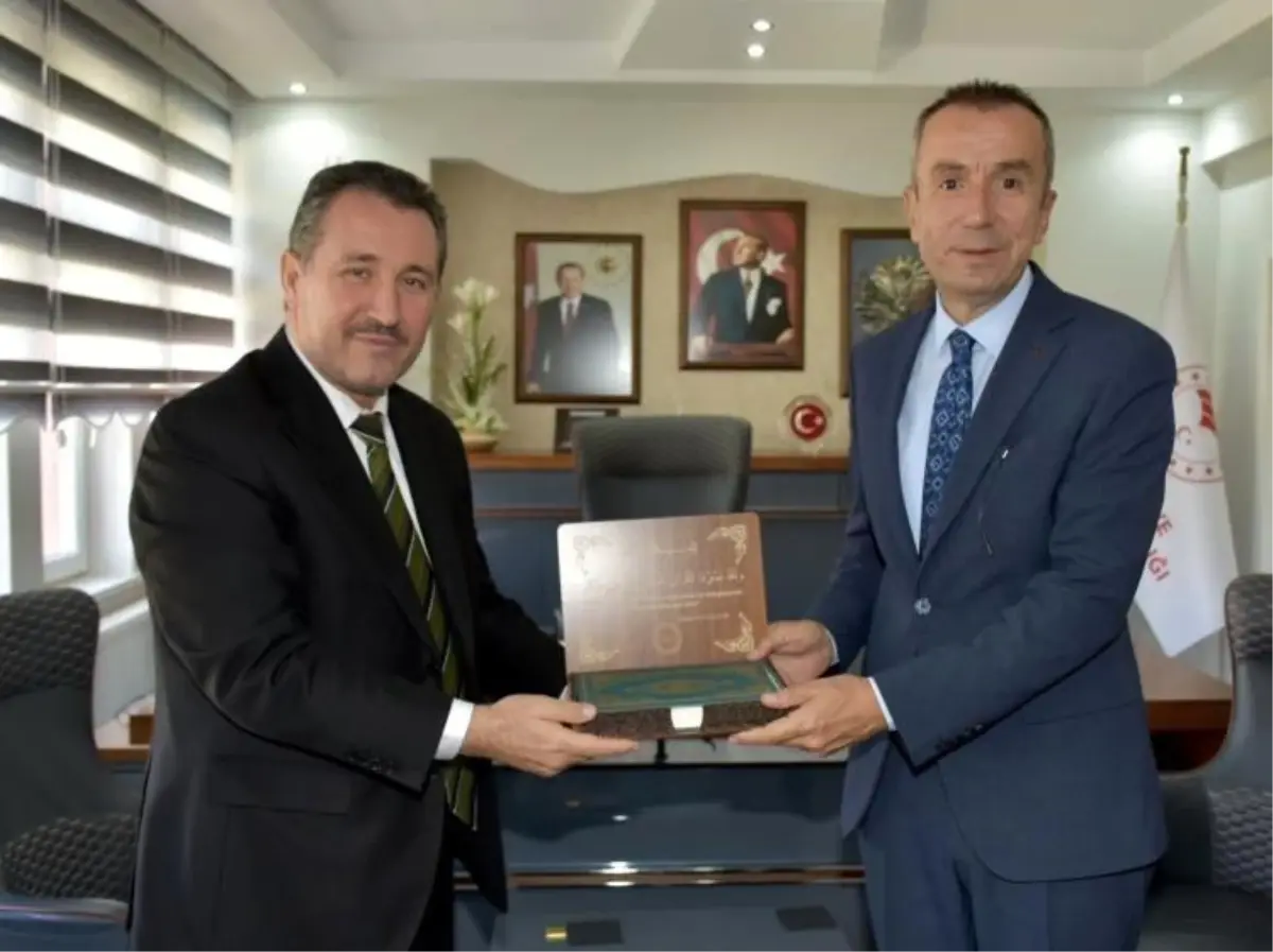 muftu dilekten tarim muduru ayvalika ziyaret kkFvSkgW