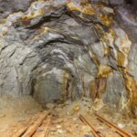 o ilimizin basina talih kusu kondu bugun milyarlarca liralik altin rezervi kesfedildi d2JXHLEi.jpg