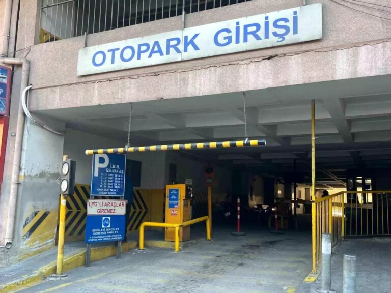 izmir-buyuksehirden-otopark-ucretlerine-rekor-artis-E7uFTeEY.jpg