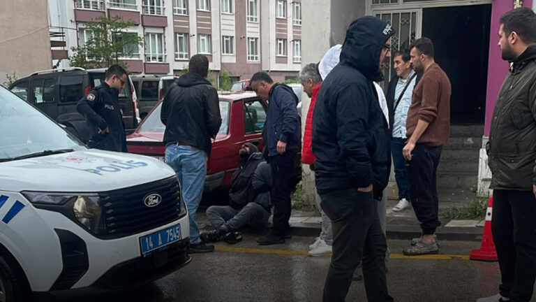 hem-cevreyi-rahatsiz-etti-hem-de-polise-saldirdi-hrp9xbFD