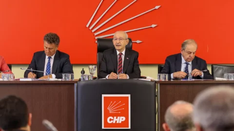 CHP MYK’si Toplanıyor: İhraç Gündemi ve Yeni Gelişmeler
