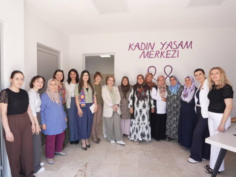 Tbb ve unfpa heyetinden denizli buyuksehire ziyaret 5Zcb5iv3